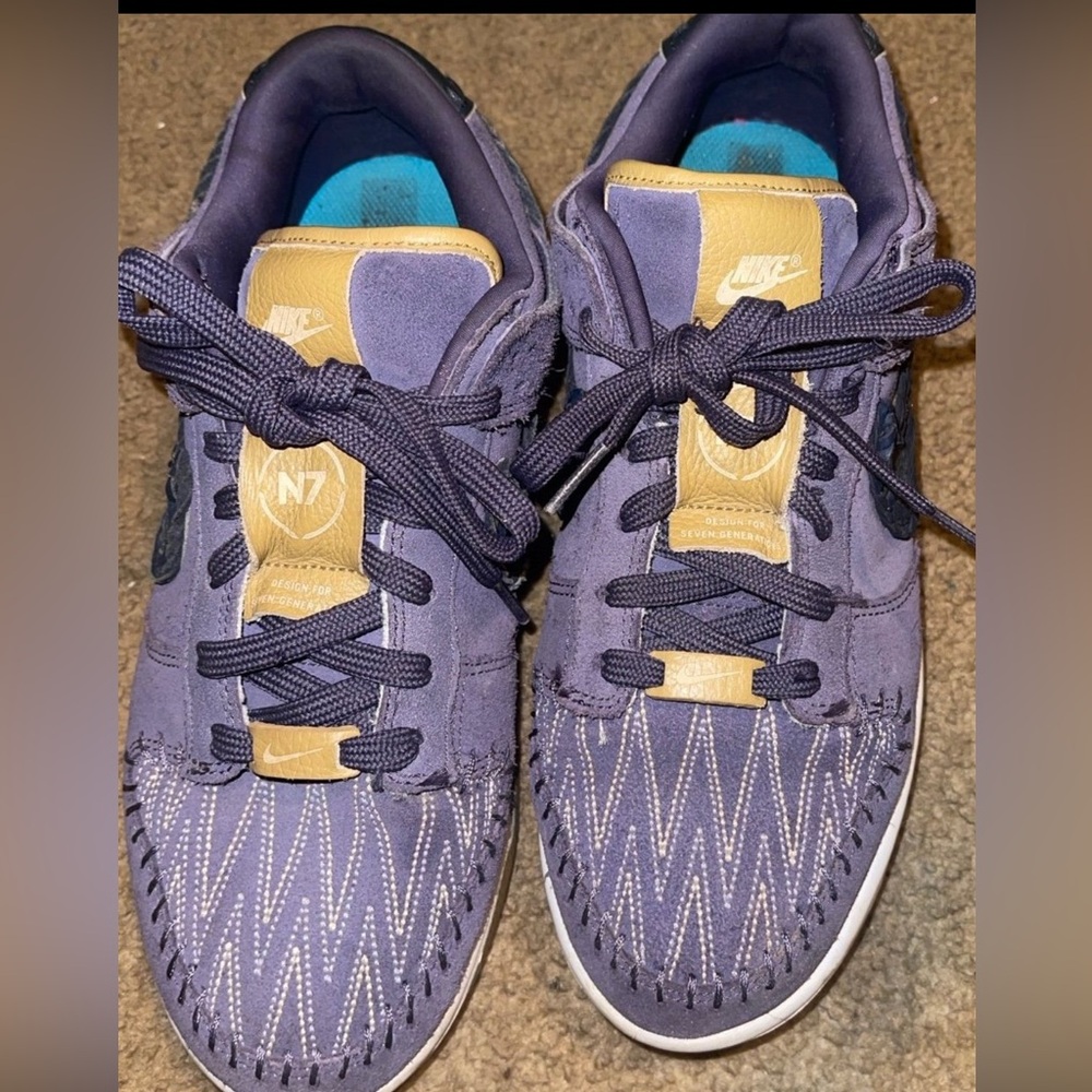 Nike Dunks Purple 8.5